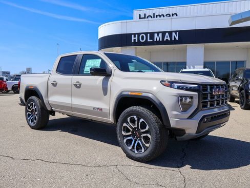 New 2026 GMC Canyon AT4 image 1