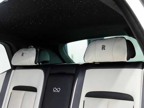 Certified 2023 Rolls-Royce Cullinan Black Badge w/ Driver's Package AWD/4WD image 50