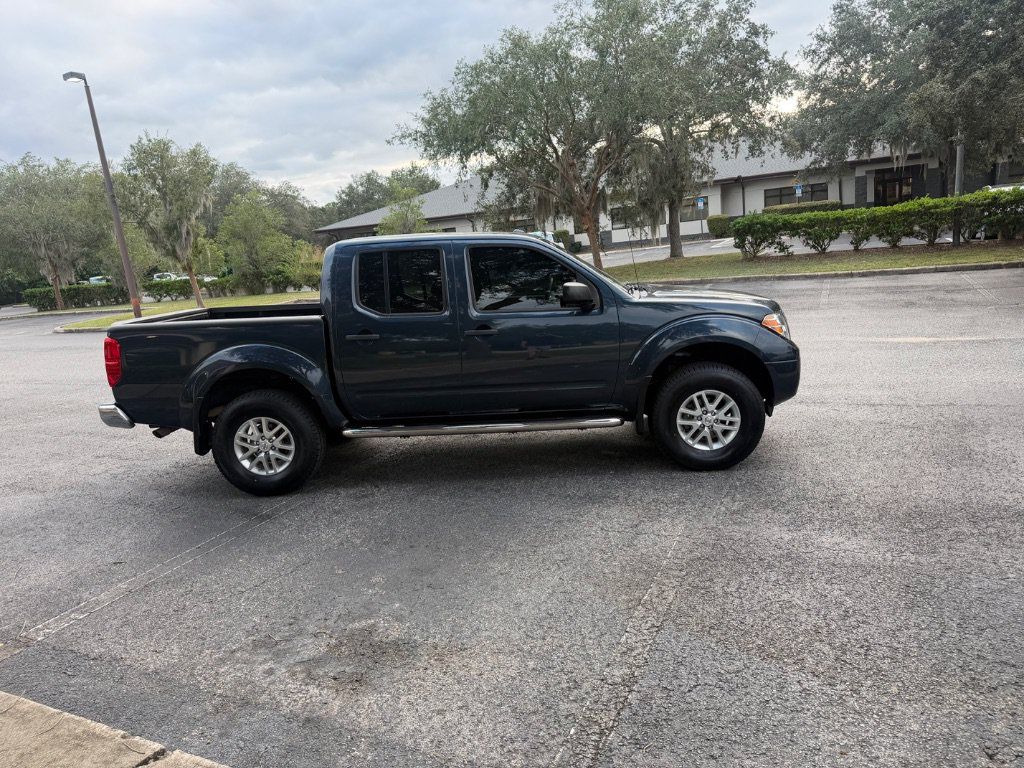 Used 2017 Nissan Frontier SV AWD/4WD image 7
