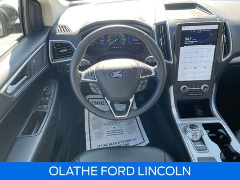 Used 2024 Ford Edge SEL w/ Convenience Package image 19