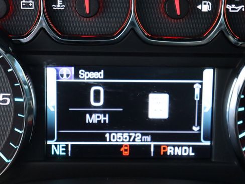 Used 2019 Chevrolet Tahoe LT image 34