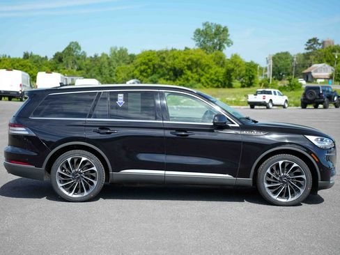 Used 2020 Lincoln Aviator Reserve w/ Equipment Group 202A AWD/4WD image 4