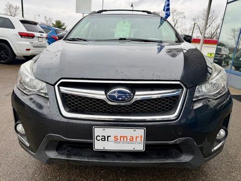Used 2016 Subaru Crosstrek 2.0i Limited w/ Popular Package #1 AWD/4WD image 3