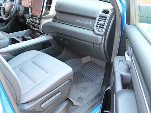 Used 2025 RAM 1500 Big Horn AWD/4WD image 48