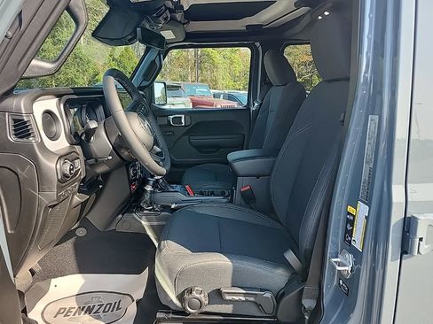 New 2026 Jeep Gladiator Willys image 21