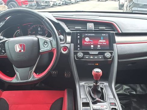 Used 2018 Honda Civic Type R image 11