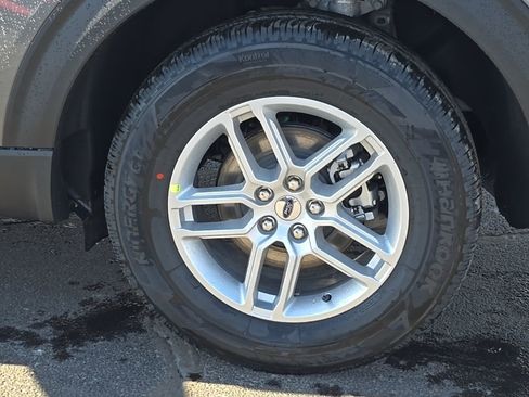 New 2026 Ford Explorer Active image 55