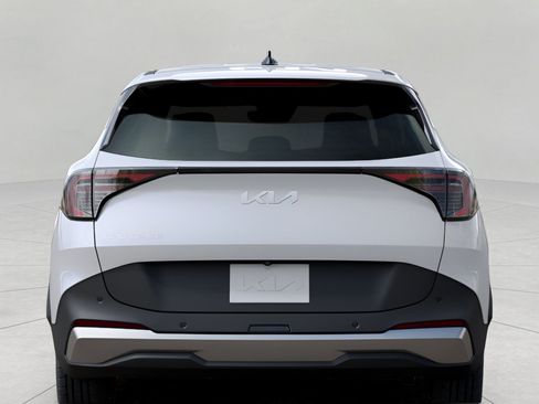 New 2026 Kia Sportage LX FWD image 13