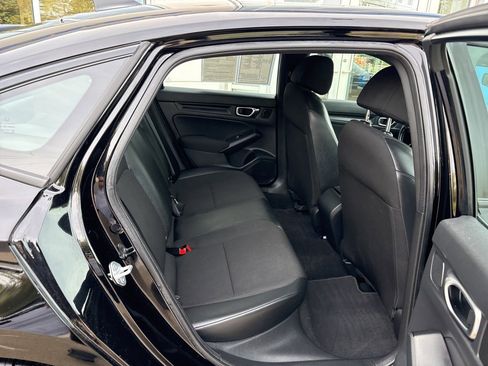 Used 2023 Honda Civic Sport image 25