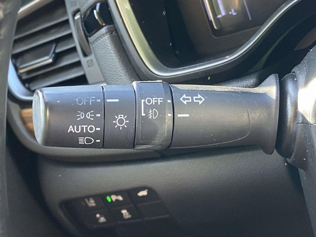 Used 2022 Honda CR-V Touring image 22