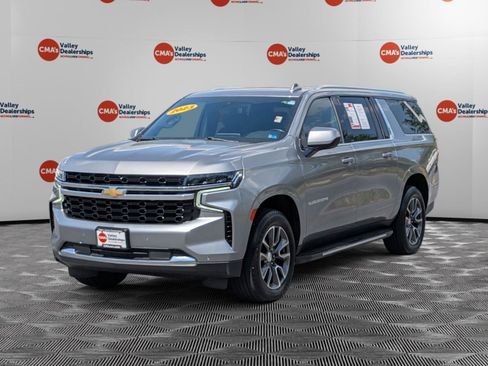 Used 2023 Chevrolet Suburban LS w/ Driver Alert Package AWD/4WD image 1