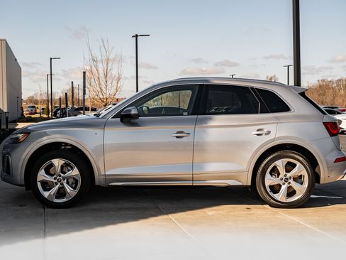 Certified 2023 Audi Q5 2.0T Premium Plus image 6