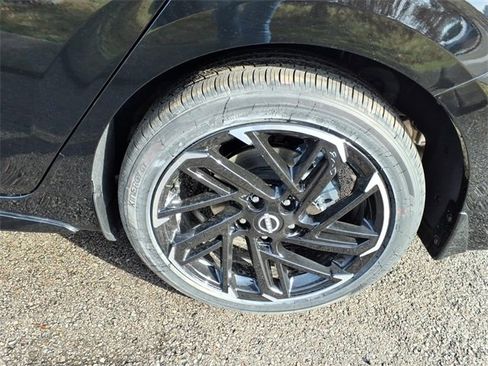 New 2026 Nissan Sentra SR image 4