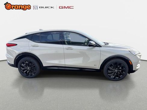 New 2026 Buick Envista Sport Touring image 2