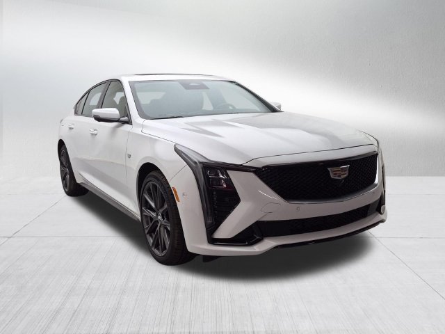 Used 2026 Cadillac CT5 Sport w/ Technology Package AWD/4WD image 3