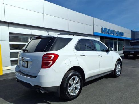 Used 2017 Chevrolet Equinox LT w/ Convenience Package AWD/4WD image 7