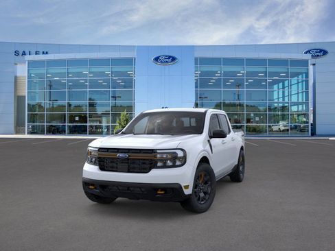 New 2024 Ford Maverick Tremor w/ Tremor Off-Road Package image 3