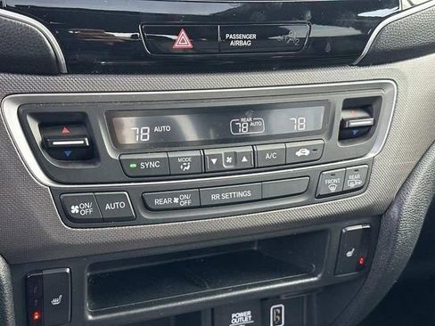 Used 2023 Honda Ridgeline RTL-E image 23