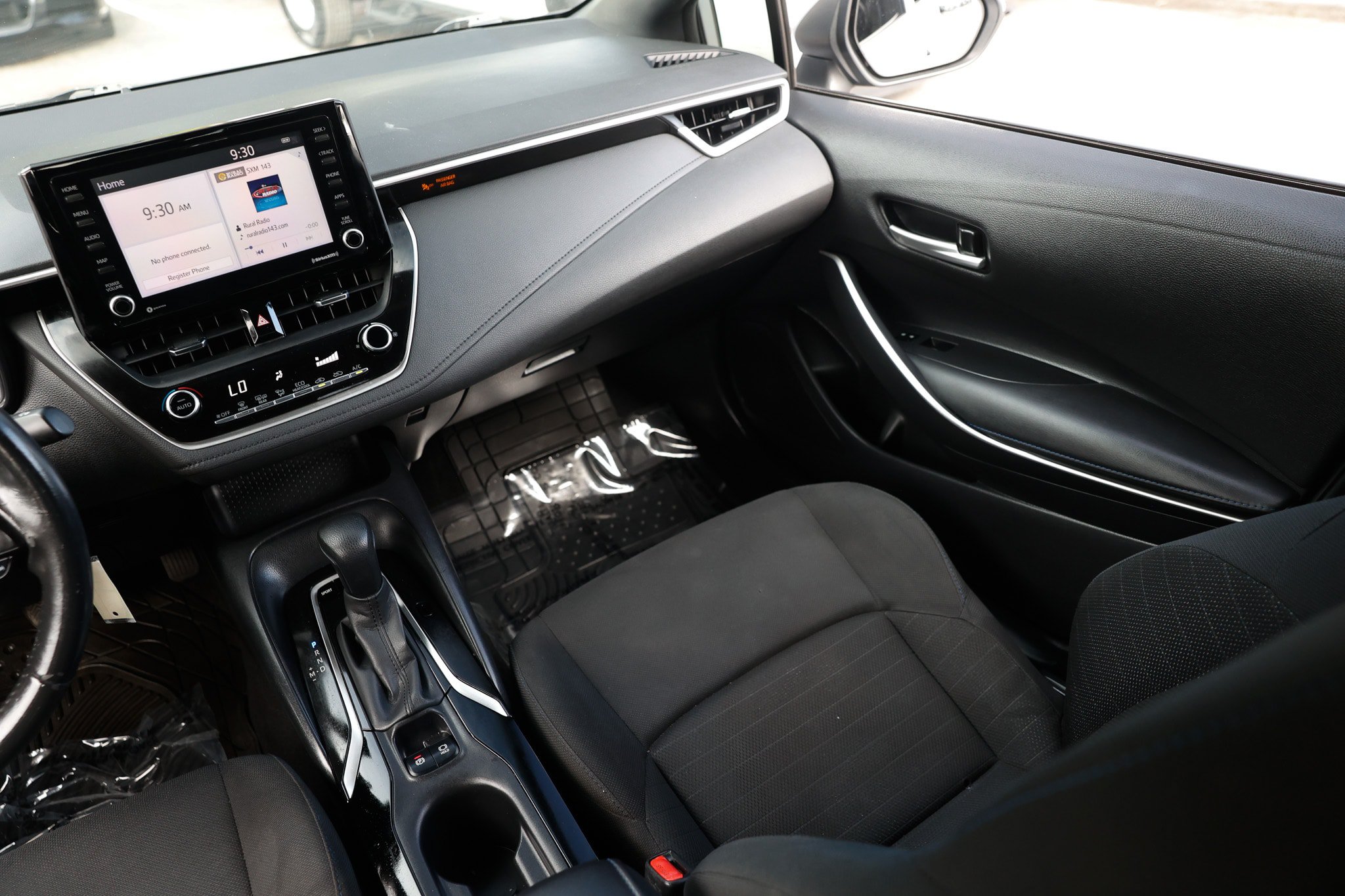 Used 2022 Toyota Corolla SE FWD image 26