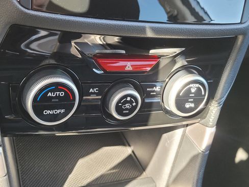 Used 2023 Subaru Forester Premium image 29