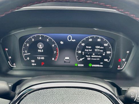 Certified 2025 Honda Pilot Black Edition image 14
