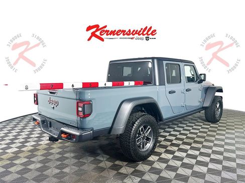 New 2026 Jeep Gladiator Mojave image 7