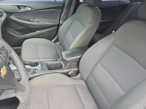 Used 2017 Chevrolet Cruze LT w/ Convenience Package image 13