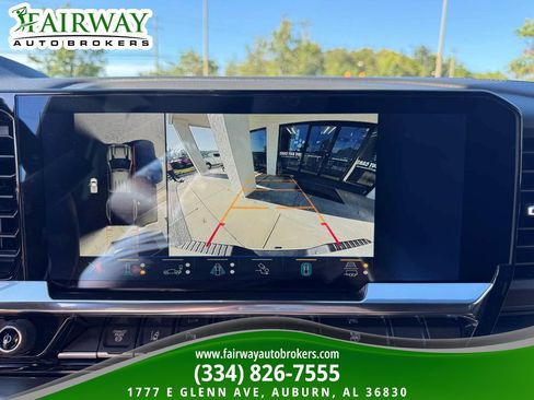 Used 2025 Chevrolet Silverado 3500 High Country w/ High Country Premium Package AWD/4WD image 23