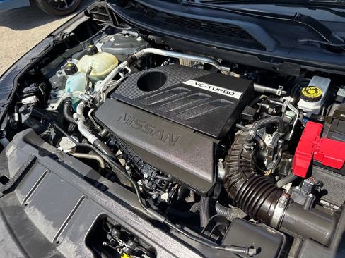Used 2025 Nissan Rogue SV FWD image 25