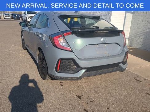 Used 2019 Honda Civic EX image 3