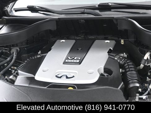 Used 2017 INFINITI QX70 AWD image 23