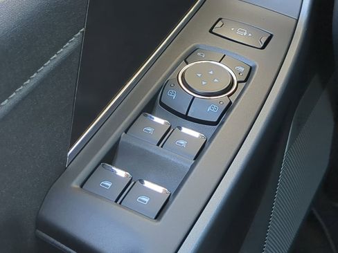 New 2026 Ford F250 Lariat w/ Lariat Premium Package image 22