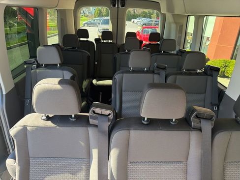 New 2026 Ford Transit 350 148 Medium Roof Wagon AWD image 24