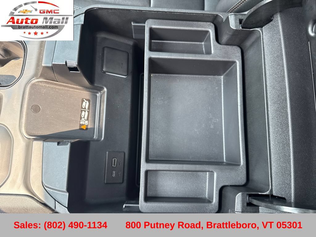 Used 2024 GMC Sierra 1500 AT4 w/ Technology Package AWD/4WD image 28