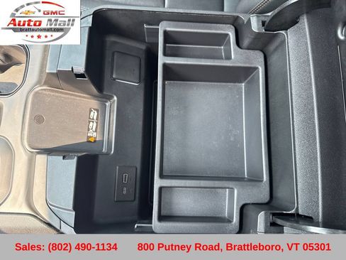 Used 2024 GMC Sierra 1500 AT4 w/ Technology Package AWD/4WD image 28