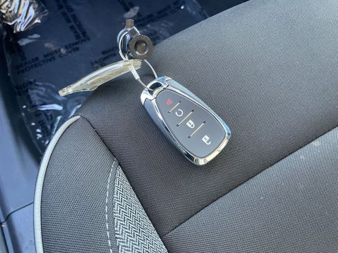 Used 2025 Chevrolet TrailBlazer LT image 22