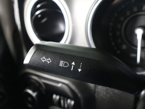 Used 2022 Jeep Wrangler Unlimited Rubicon 4xe w/ Cold Weather Group AWD/4WD image 47