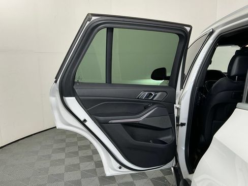 Used 2023 BMW X5 sDrive40i w/ Premium Package RWD image 13