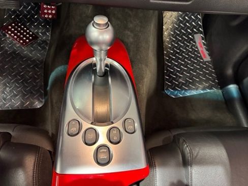 Used 2003 Chevrolet SSR w/ Preferred Equipment Group image 8