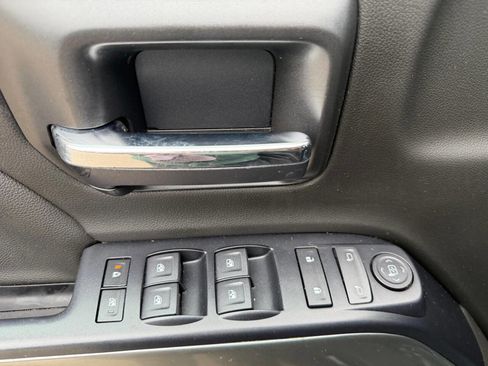 Used 2018 Chevrolet Silverado 1500 LT w/ All Star Edition AWD/4WD image 19