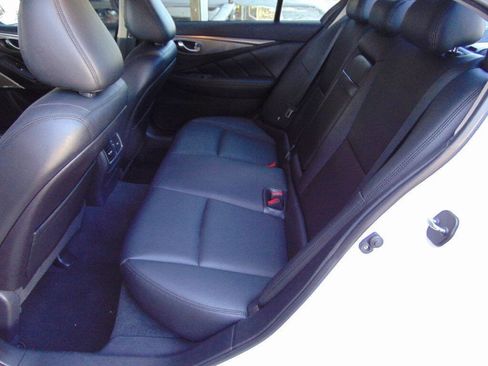 Used 2017 INFINITI Q50 3.0t Premium image 21