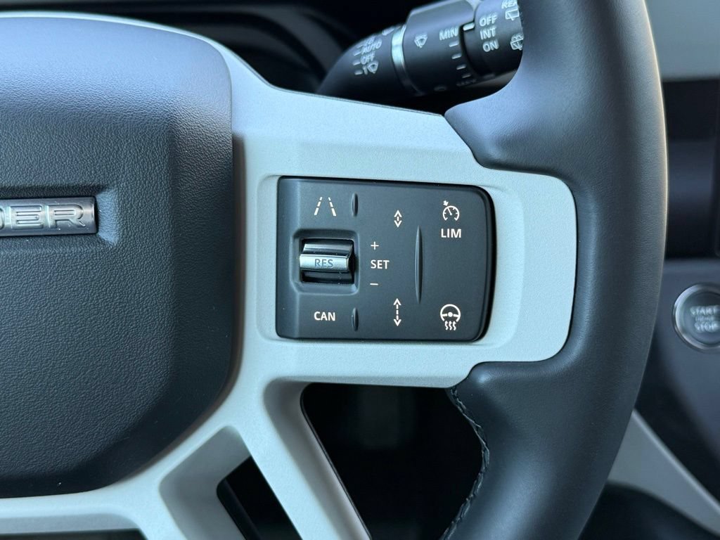New 2026 Land Rover Defender 130 X-Dynamic SE AWD/4WD image 20
