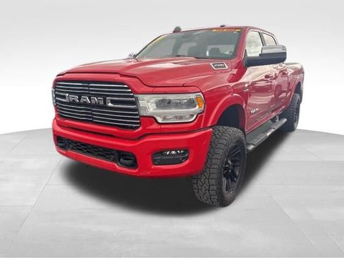 Used 2022 RAM 2500 Laramie AWD/4WD image 1
