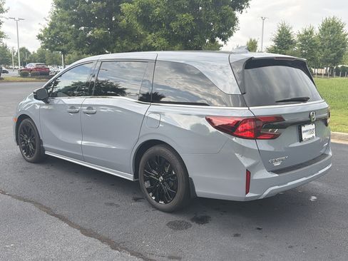 Used 2025 Honda Odyssey Sport-L image 7