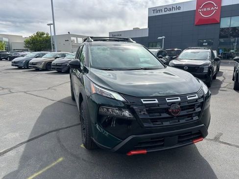 New 2026 Nissan Rogue SV AWD/4WD image 2