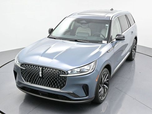Used 2025 Lincoln Aviator Reserve w/ Equipment Group 201A image 43