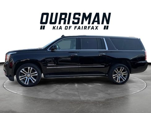 Used 2018 GMC Yukon XL Denali w/ Denali Ultimate Package AWD/4WD image 3