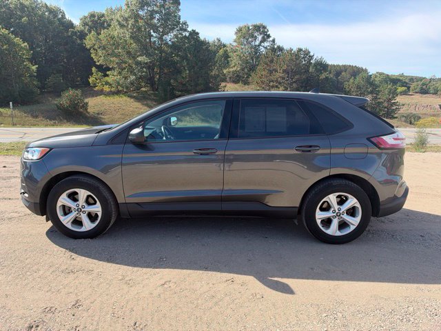 Used 2020 Ford Edge SE FWD image 4