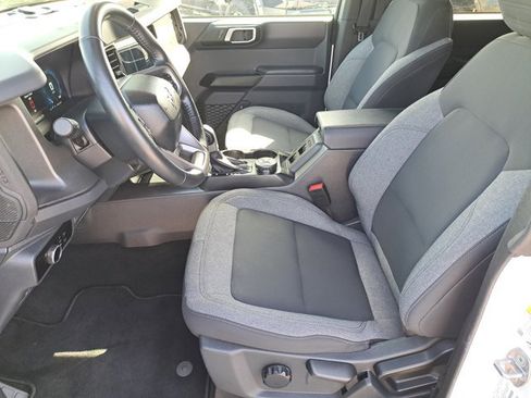 Certified 2025 Ford Bronco Big Bend image 17