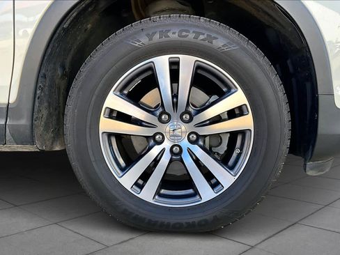 Used 2017 Honda Pilot EX-L image 10